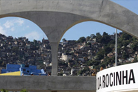 Passarela de Niemeyer na Rocinha