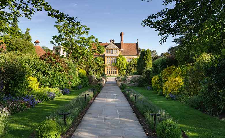 No meio do caminho entre Londres e Oxford, na Inglaterra, fica o Belmond Le Manoir Aux Quat’ Saisons, um destino que confirma: luxo, mesmo, só nas coisas simples da vida